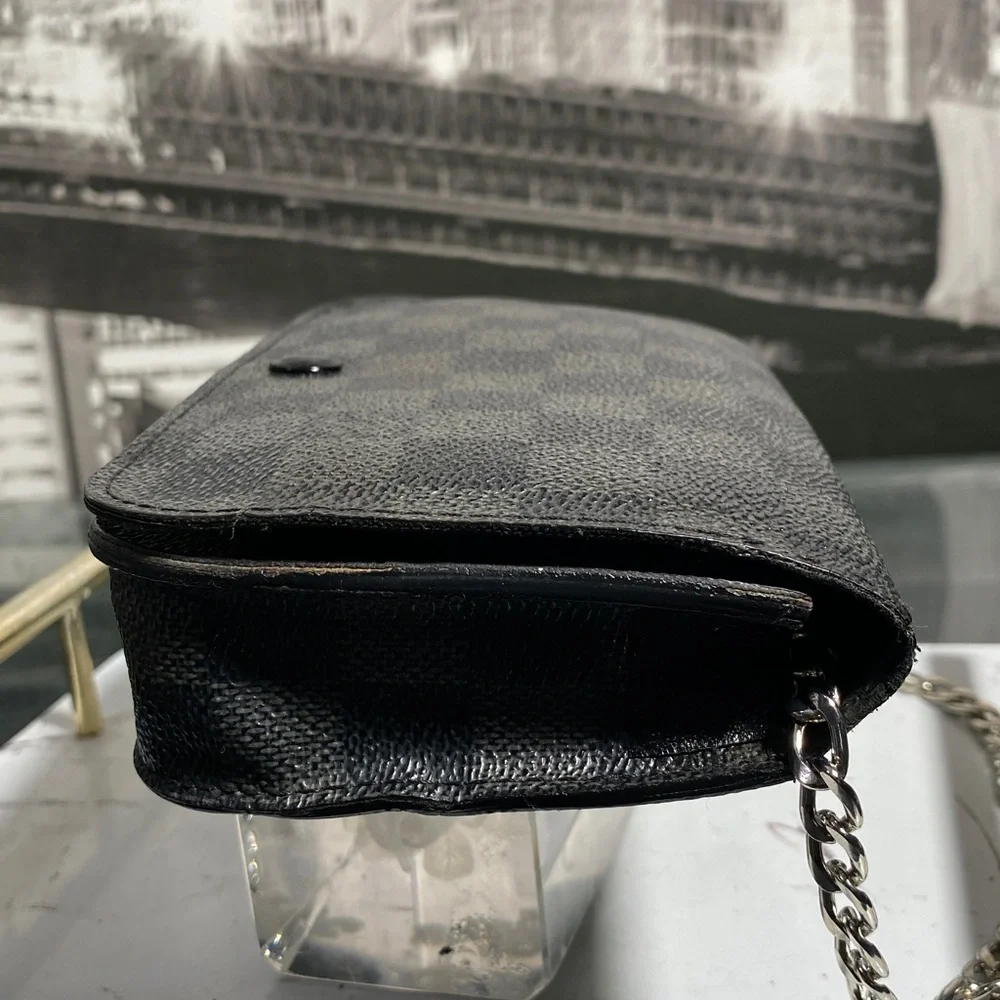 Black Checkered Chain Shoulder Bag - Women's Crossbody